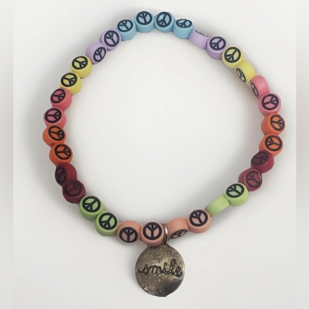 8mm Beaded Stretch Bracelet Multicolor Peace 7 3/4 W/ Smile Charm